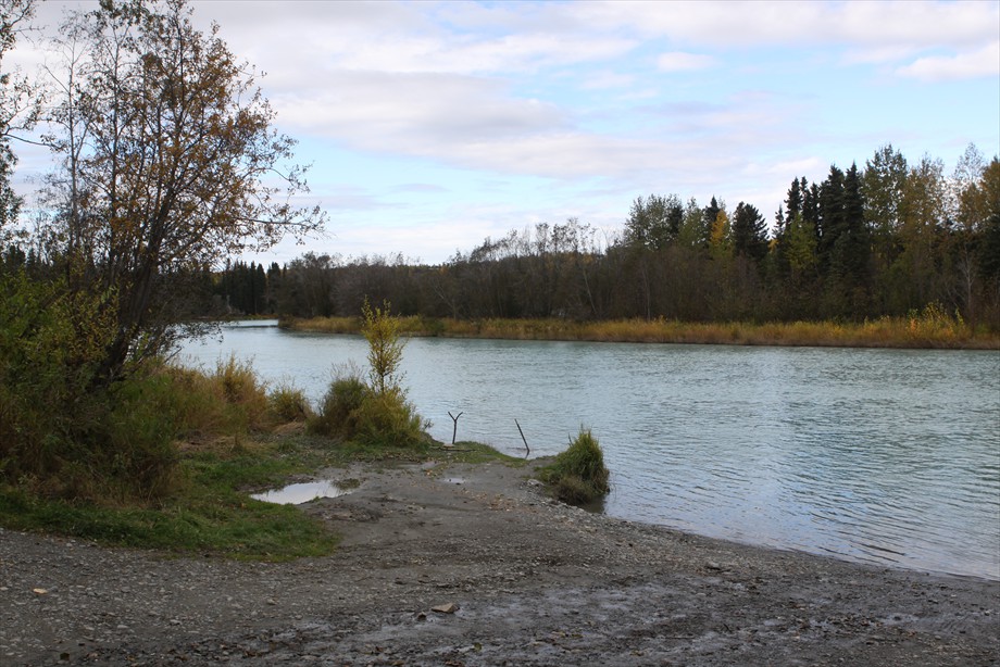 Kenai River Boat Launch and Bank Fishing 3 mi.