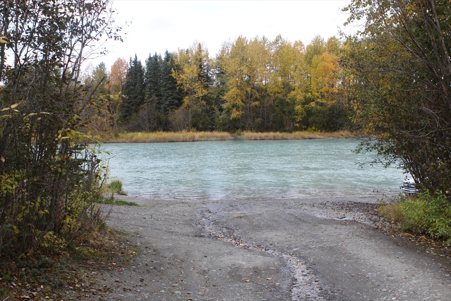 Kenai River Boat Launch 3 mi.